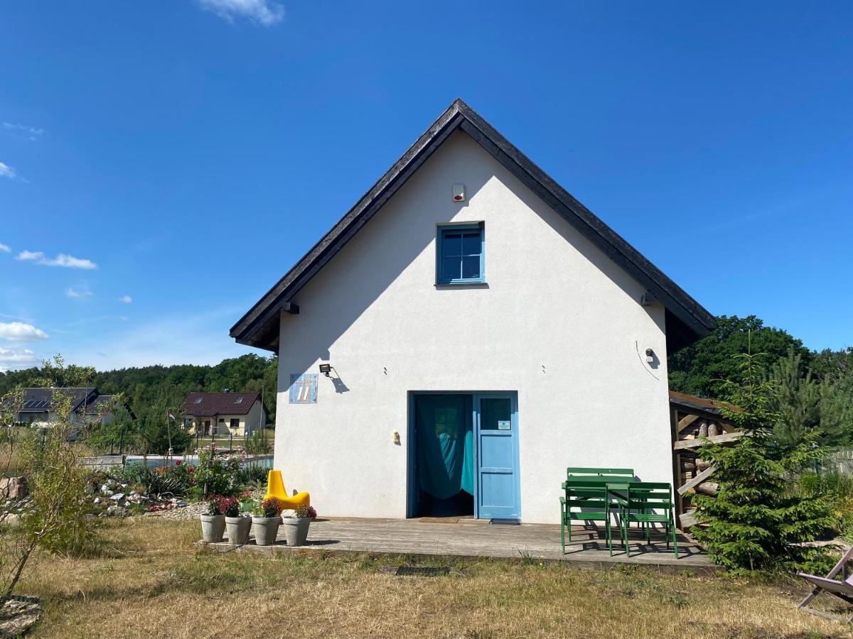 Dom Na Szumiacych Drzew Villa Debina  Eksteriør billede